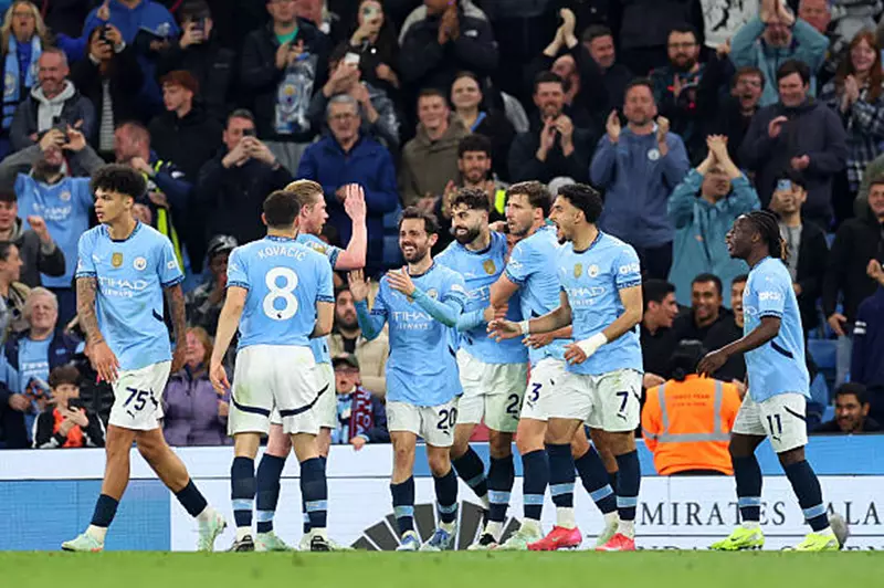 فيورنتينا يستهدف جوهرة مانشستر سيتي